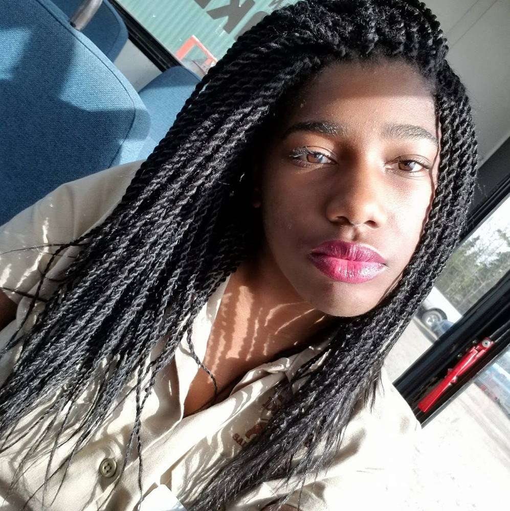 Meet your Posher, Andasia